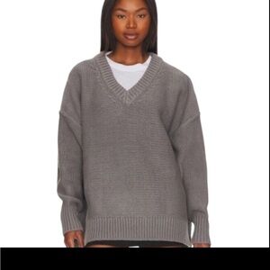 Free People Alli Gray V-Neck Knit Sweater Size M